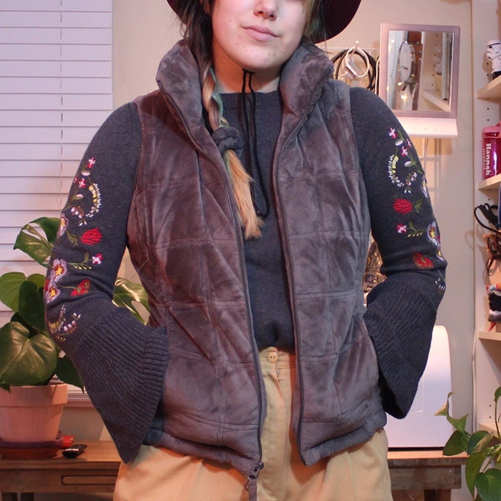 Athleta Down Puffer Vest Grey Sz Small